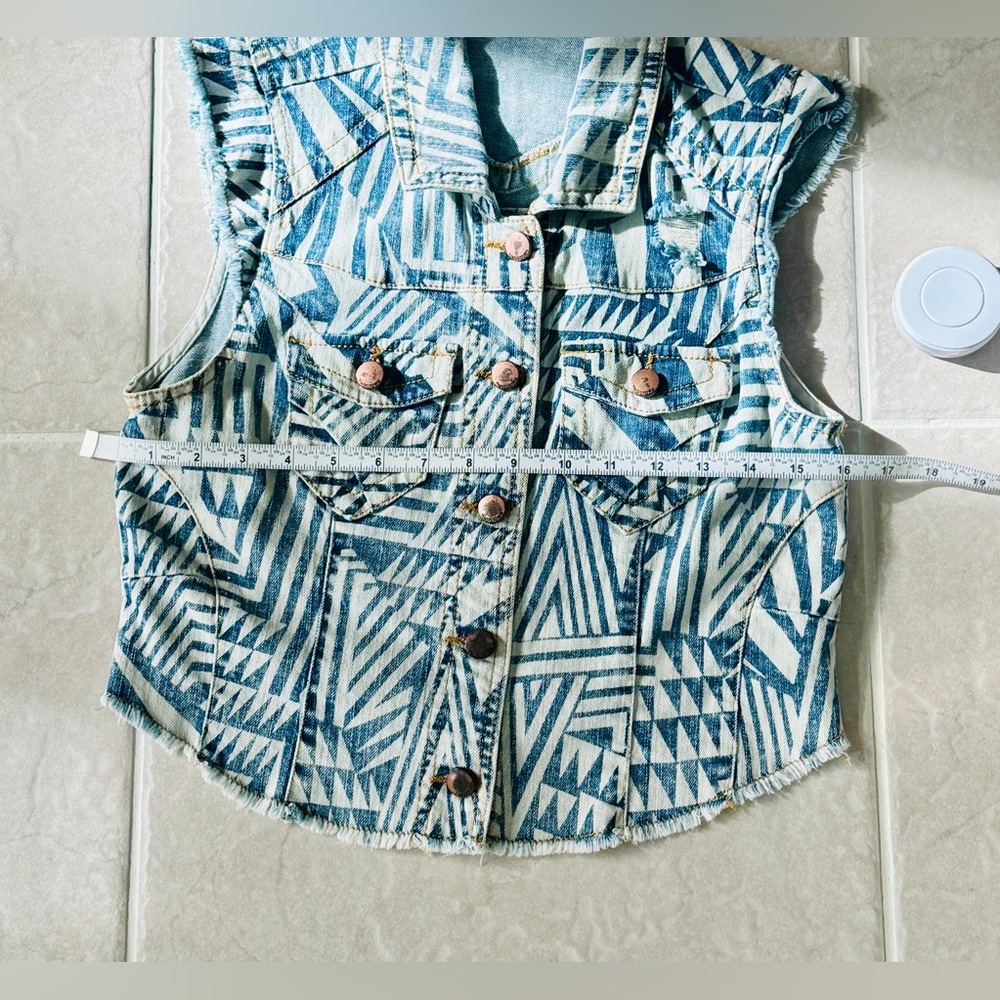 Tinseltown Denim Couture Blue Denim Vest (Small) - Picture 9 of 9
